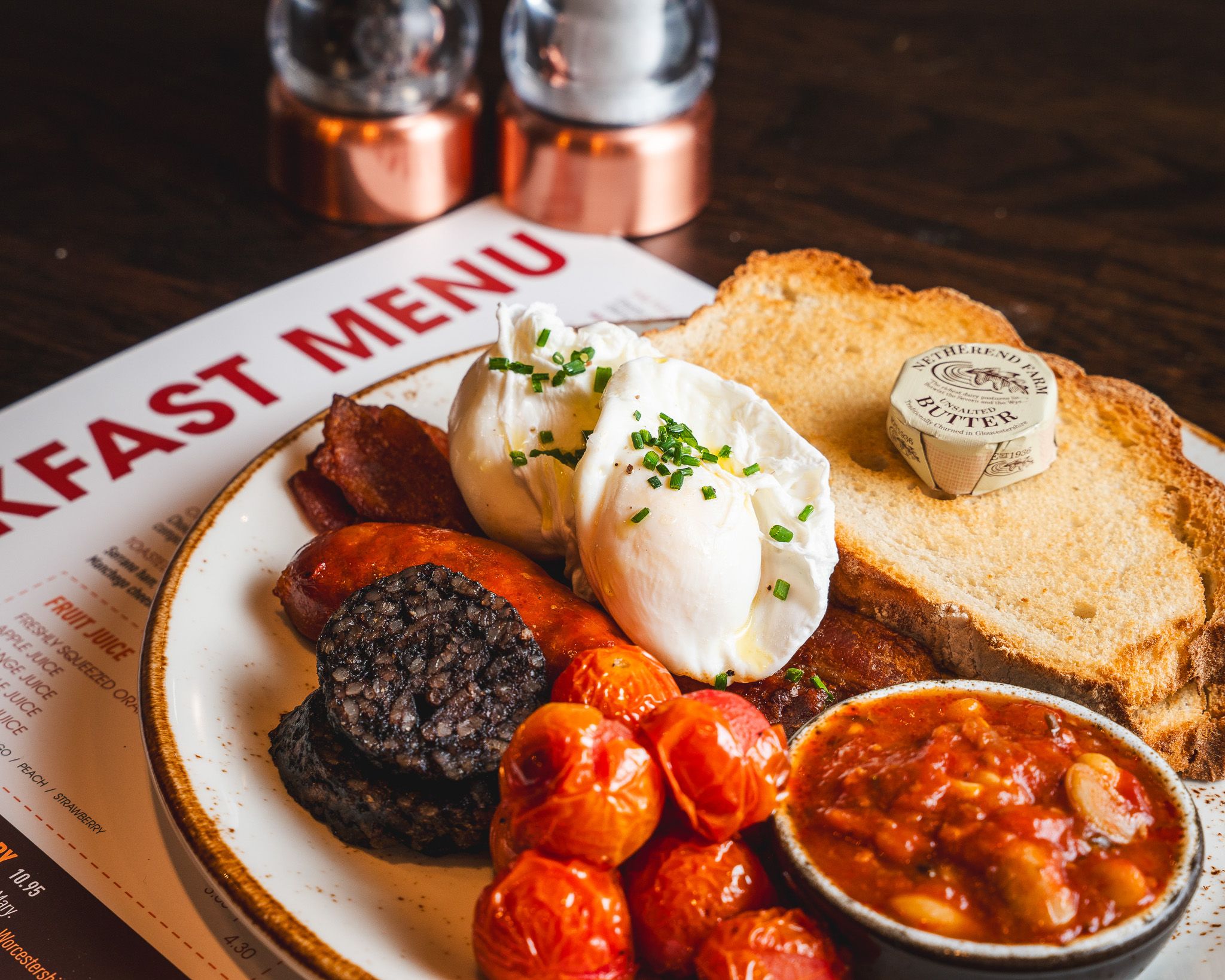 La Terraza full Spanish breakfast with eggs and chorizo